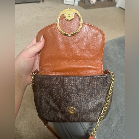 Monogram MK crossbody bag - Picture 2 of 8